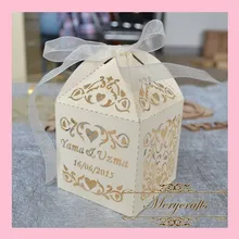 «Sweet love»(«Сладкая любовь»); лоза коробочки с Индивидуальные имена, цвет слоновая кость и красный персонализированные свадебные сувенирные коробки Лазерная резка
