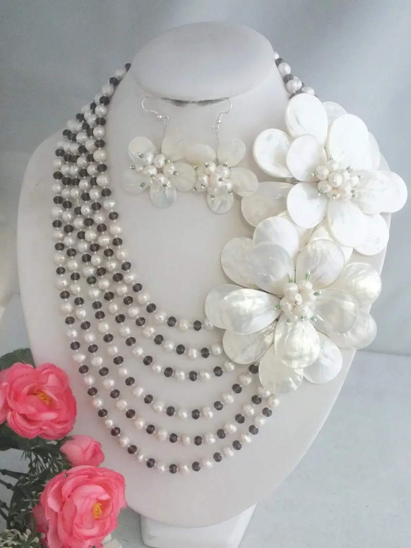 

Fashion !! New African Design Wrap Freshwtaer pearl Flower Necklace W-3804