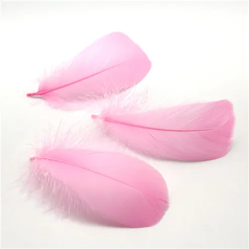 Натуральные перья 50 шт. 8-13 см 3-5 дюймов маленькие плавающие гусиные цветные перья для свадебного платья DIY украшения ювелирных изделий Аксессуары - Цвет: Pink