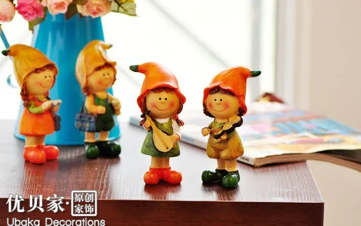 Free Shipping Wholesales European Pastoral Home Decoration Furnishings Resin Doll Simple Crafts FC12504 |