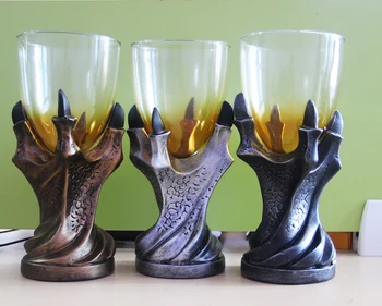

Creative Whiskey Beer Wine Glass 3D Dragon Claw Goblet Glass Creative Festival Gift Personality Drinkware