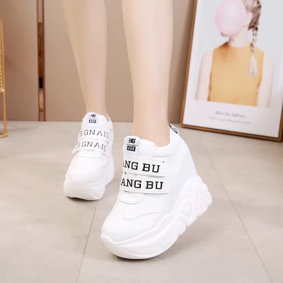 Модные женские ботильоны г. осенние ботинки на платформе кроссовки со скрытым каблуком 12 см на танкетке Женская дышащая обувь - Цвет: Белый