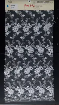 

Ivory Scalloped Cord Lace Fabric for Wedding Dress