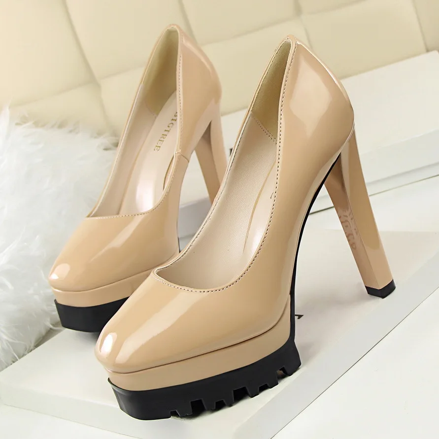 graceland platform shoes