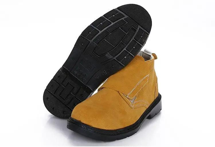 Safety shoes 014