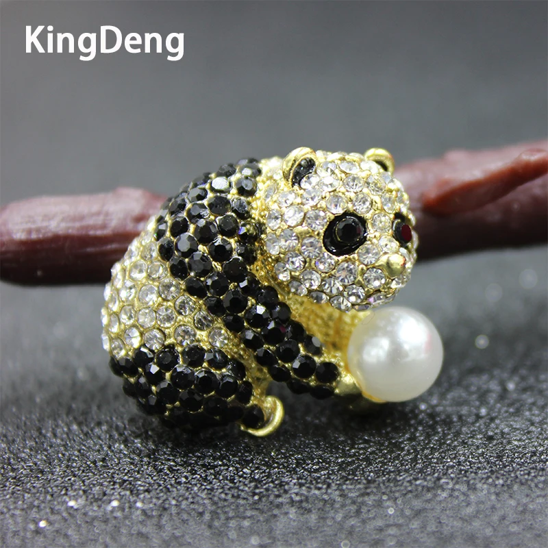 

Panda Brooches For Women Accessories Cute Enamel Pearl Lapel Pins Trendy Kid's Brooches Vintage Karl Fashion We Bears Jewelry