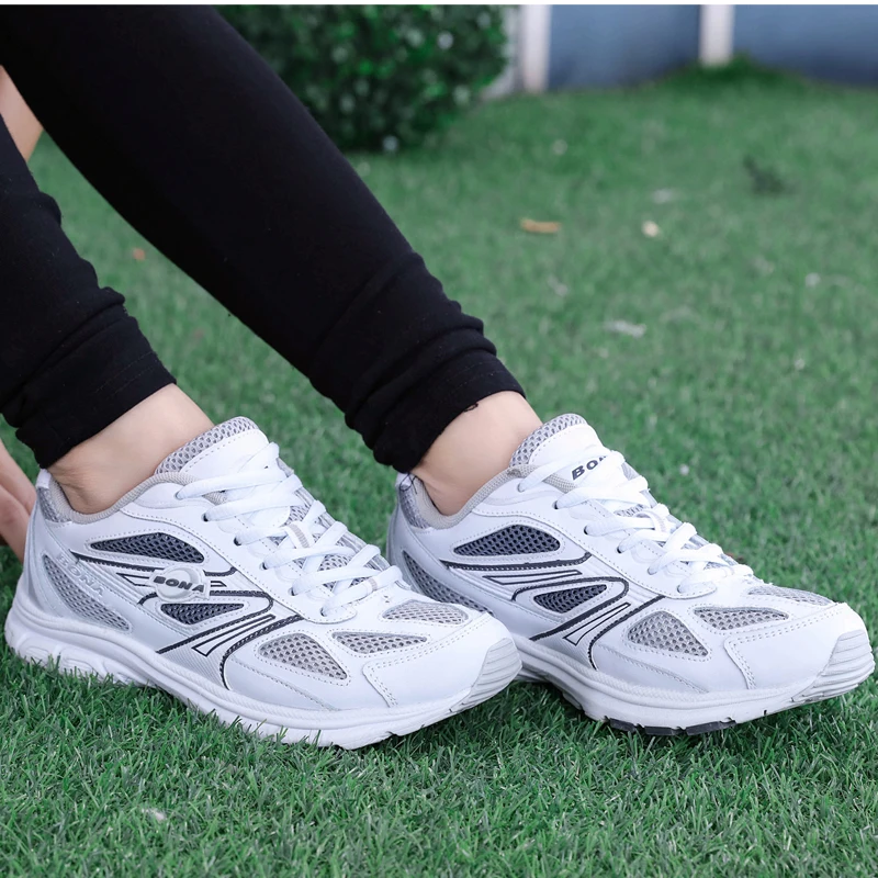 Running Shoes Women Sneakers BONA New Classics Style Women Running Shoes Breathable Upper Outdoor Walking Jogging Sport Shoes Comfortable Ladies Sneakers