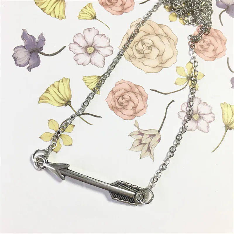 

Vintage Silver Color Arrow Pendant Necklaces for Women Fashion Jewelry Anniversary Engagement Chain Necklace Collar Bijoux