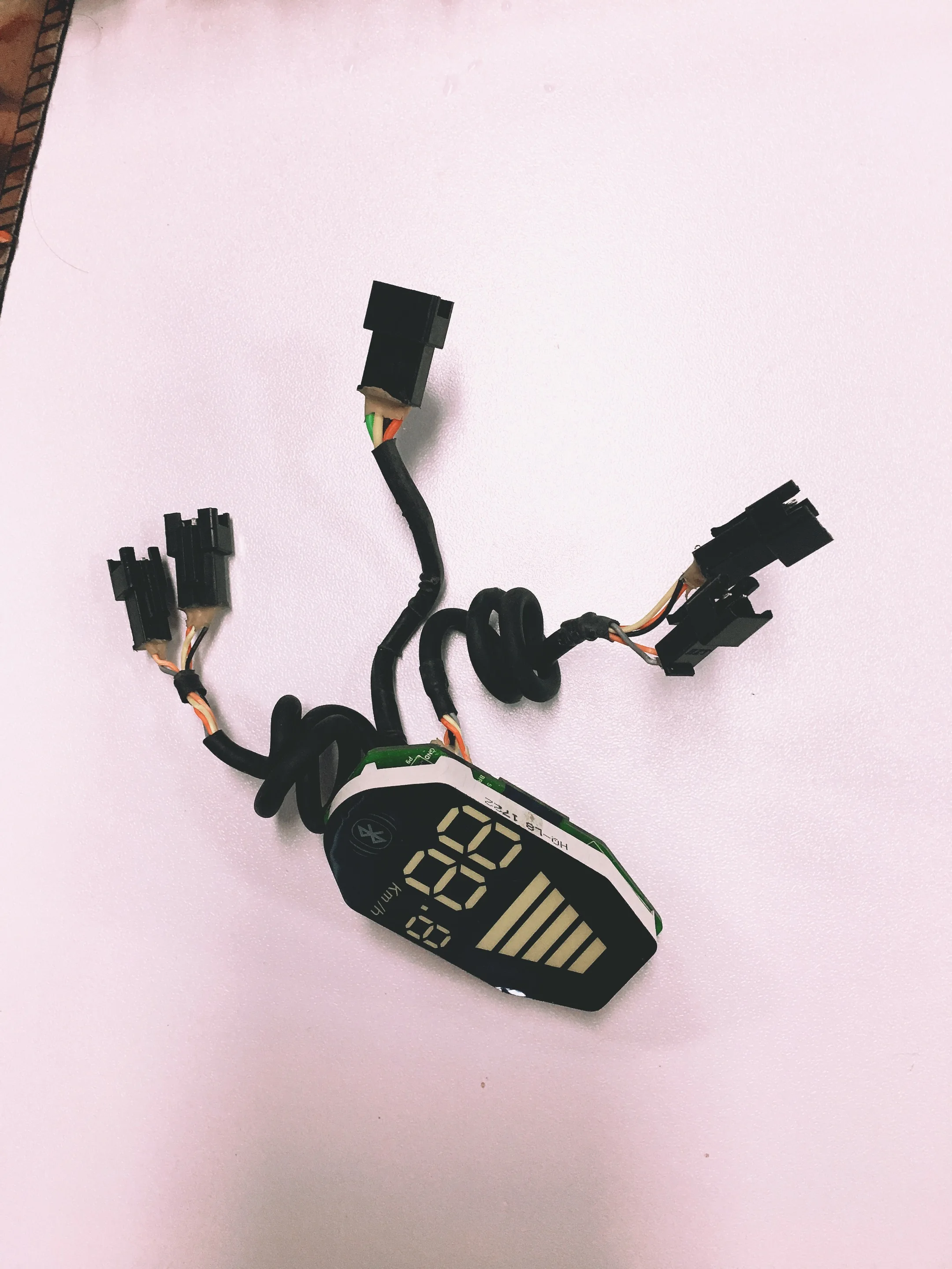 

L8F battery dispaly board