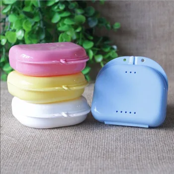 

8*8.5*2.5cm Dental Orthodontic Retainer Denture Storage Mouthguard Container Case Box