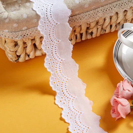 

Eco-friendly Off-white Cotton Cloth Embroidery Lace Fabric,Lace Trim DIY Handmade Sew Accessories Width 4cm 13Yds/lot