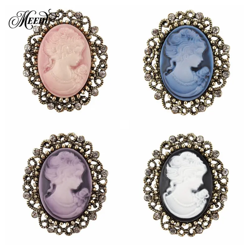 

Antique Gold Color Plated Metal Pins Queen's Cameo Brooches For Women Dress Coat Hat Accessories