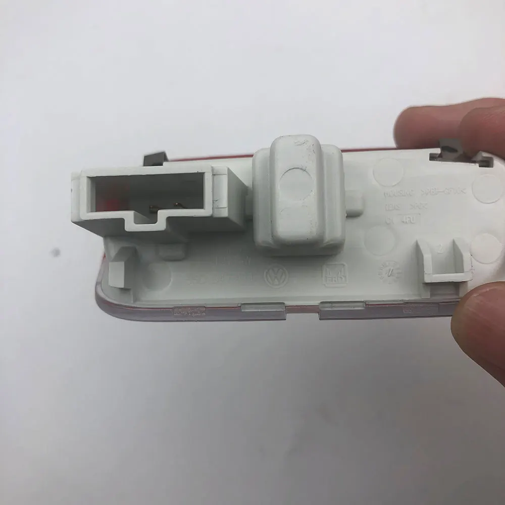 Дверь Предупреждение светильник красный для VW PASSAT SKODA SUPERB OE:56D947411 56D 947