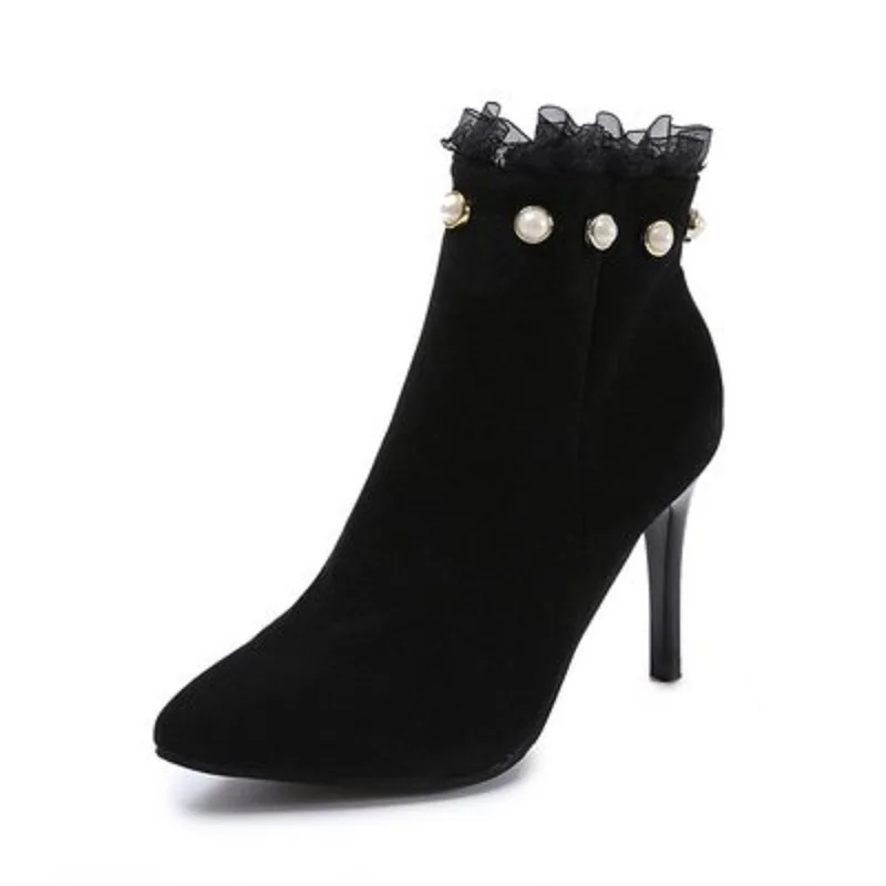

Winter boots woman 2019 new wild pointed women's high-heeled short boots solid color pearl lace stiletto women's Martin boots