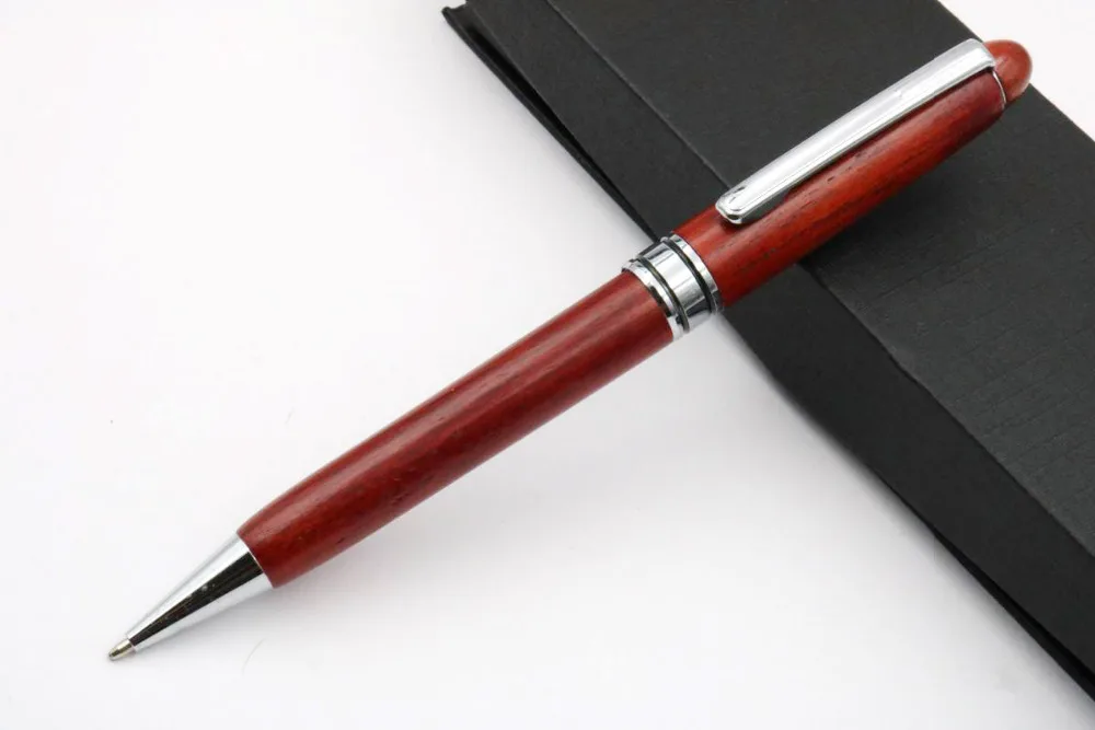 Хорошее качество модный дизайн красное дерево Серебряная отделка шариковая ручка