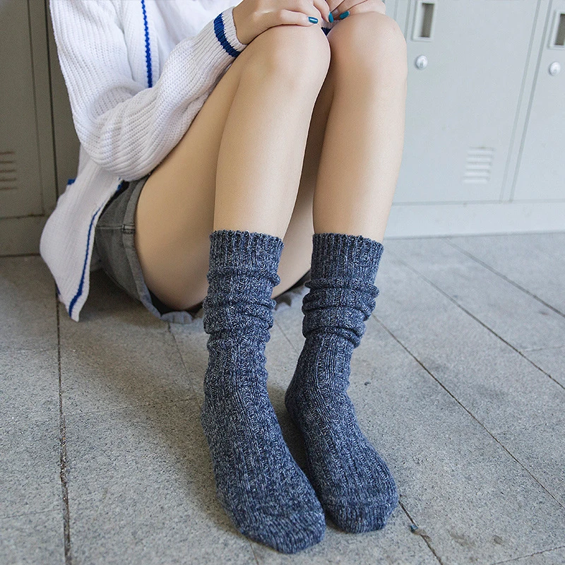 Винтажные женские длинные носки для высоких ботинок, осенне-зимние теплые носки, мягкие хлопковые вязаные чулочно-носочные изделия в стиле Харадзюку, женские плотные теплые носки