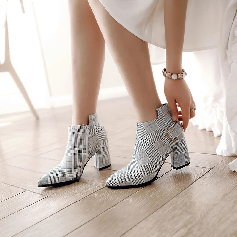 0C5A6880