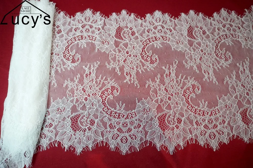 

36x300CM/piece very soft and thin eyelash chantilly lace tissues fro wedding gowns free shipping fast delivery!