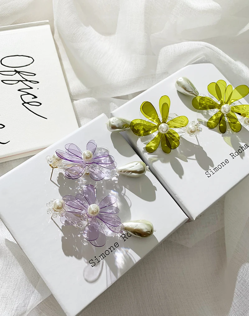 New transparent flowers crystal pearls pure hands long earrings girl