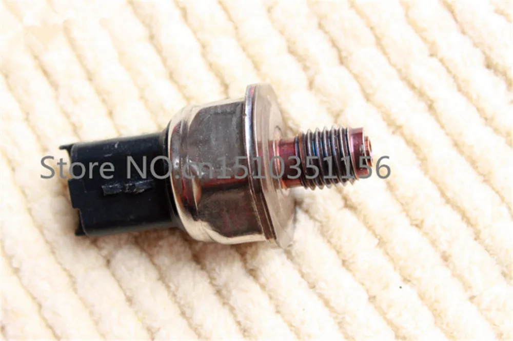 Case For Peugeot / Citroen Fuel Pressure Sensor