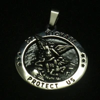 Newest Men Cool 316L Stainless Steel Star SAINT MICHAEL PROTECT US Round Medal Pendant 2