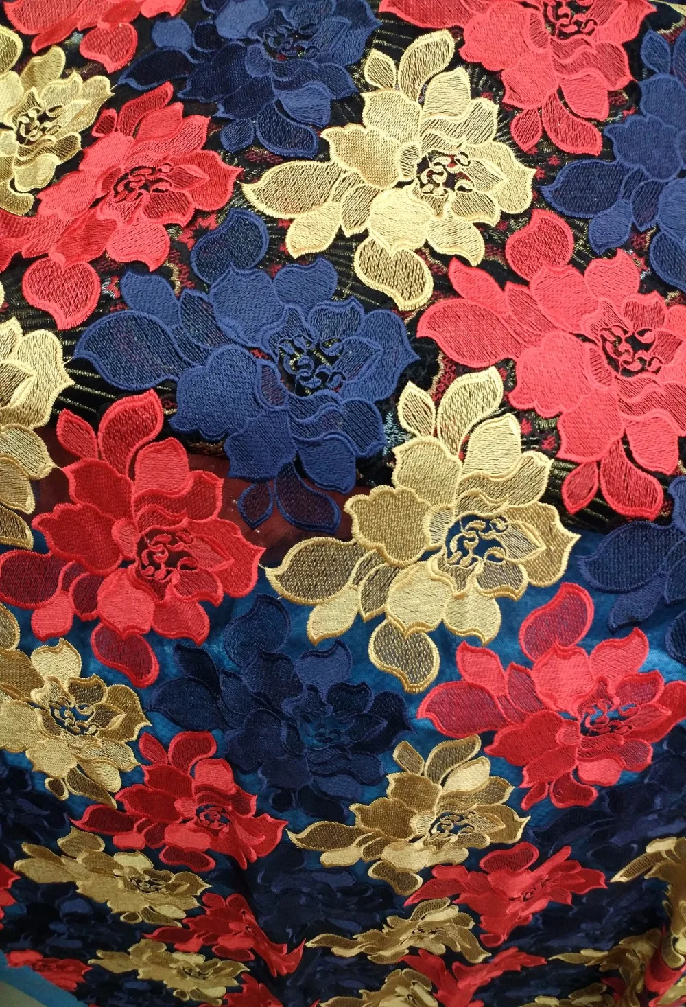

French lace african guipure lace fabric high quality lace tirm 2016 chemical net swiss voile for wedding party dress 5yards