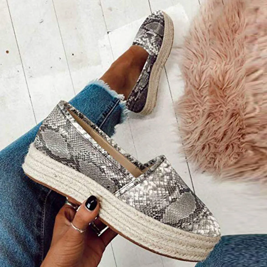 

SAGACE Fashion Women's Casual Flats Boat Shoes Leather Snakes Print Platform Round Toe Simple Shoes Plus Size 35-43 J22