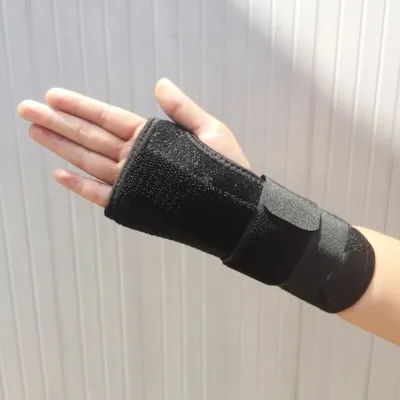 

Children's Wristbands Wrist Brace Support Splint Stabilisator For Scaphoid Fracture Tenosynovitis Carpal Tunnel Syndrome Sprain