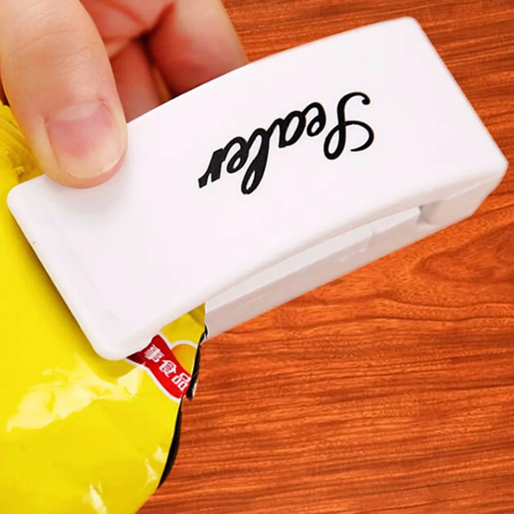

Mini Pocket Home Sealing Machine Snacks Bag Sealer Heat Sealer Vacuum Resealer Portable Bag Cilps handy Sealing Machine