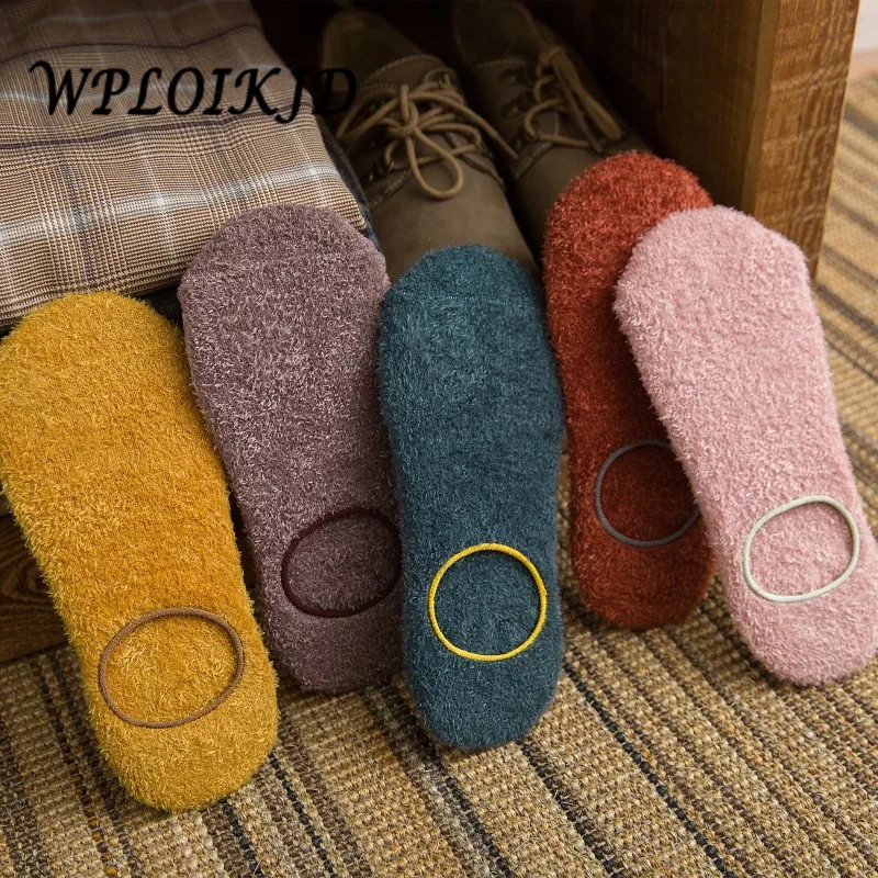 

[WPLOIKJD]Japan Harajuku Solid 5 Color Thicken Ship Socks Women Meias Shallow Mouth Floor Socks Reto Calcetines Mujer