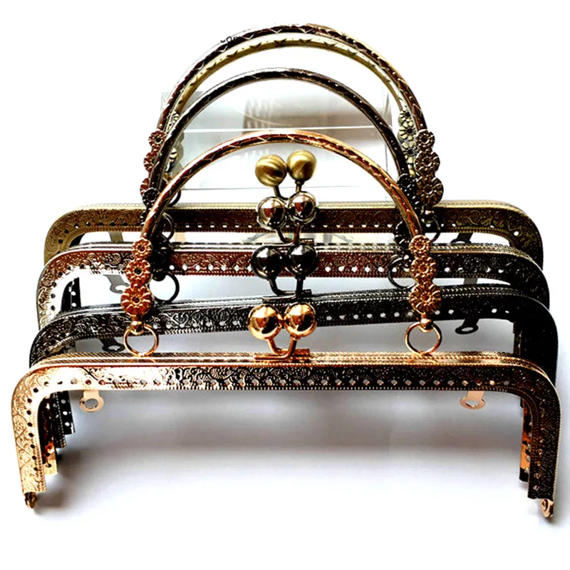 

5Pcs Mixed Flowers Square Embossed Metal Frame Kiss Clasps Lock Purses Handbags Handle Accessories 20cm