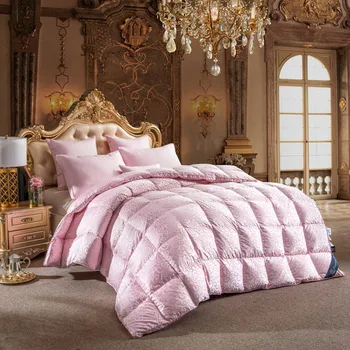 

2019 Light Pink Duvet Thick Winter Comforters Silk Cotton White Duck Goose Down Filler Queen King Size Stitching Quilt Blanket