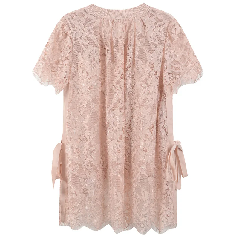 النساء تي شيرت الجانب الدانتيل يصل أنيقة الدانتيل T قميص محبوك الصيف المحملات البلوفرات أعلى المدرج تصميم قصيرة الأكمام البلوز الحلو الفاخر...
