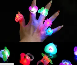 LED мультфильм мягкий палец кольцо светодиодной вспышкой светящиеся партии реквизит загораются игрушки с рисунками для детей красочные