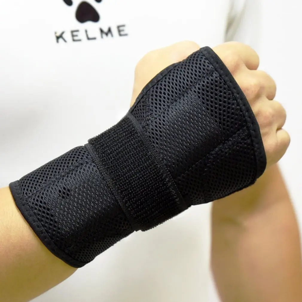 

Adjustable Thumbs Bracer Wrist Support Protects Fingers Wrist Supports Belt Protection Hand Pad 2018 New