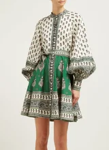 New 2019 autumn long sleeves dress Fashion floral print stand collar LANTERN SLEEVES dress A492 fashion round collar long sleeves floral print women s mini dress