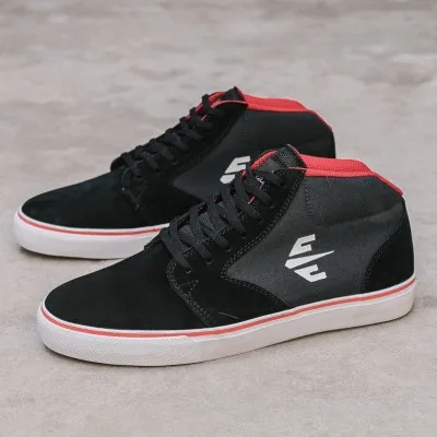 Jeankc со шнуровкой легкие дышащие Для мужчин Женский скейтборд обувь уличная одежда парусиновые кроссовки Размеры US5.5-US10 Скейтбординг обувь - Цвет: Black