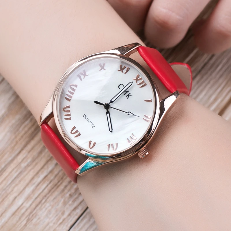 

Luxury Brand Fashion Red Women's Watches 2017 Retro Roma Number Dial Casual Analog Wristwatches Ladies Dress Watches Female Hour