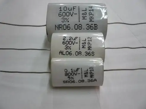 

[SA]Silver foil capacitors MKP Italy 3.3UF 600V / right--3pcs/lot