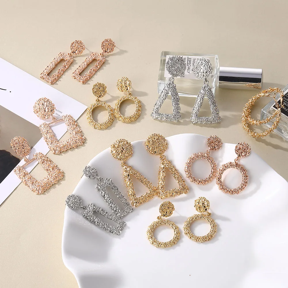 AILEND fashion geometric rose gold hanging earrings female models new Brincos hollow metal charm earrings jewelry Christmas gift AILEND fashion geometric rose gold hanging earrings female models new Brincos hollow metal charm earrings jewelry Christmas gift