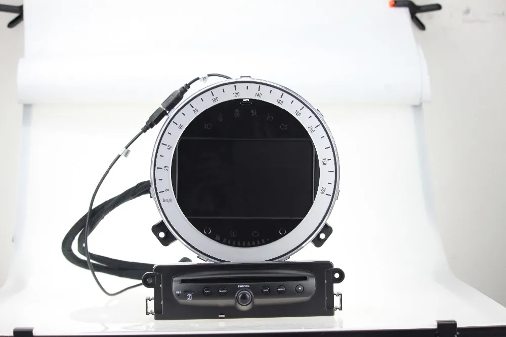 

Android 7.1 Quad Core 2GB RAM Car DVD GPS Navigation Multimedia Player Car Stereo for BMW Mini Cooper 2006-2013 Radio Headunit
