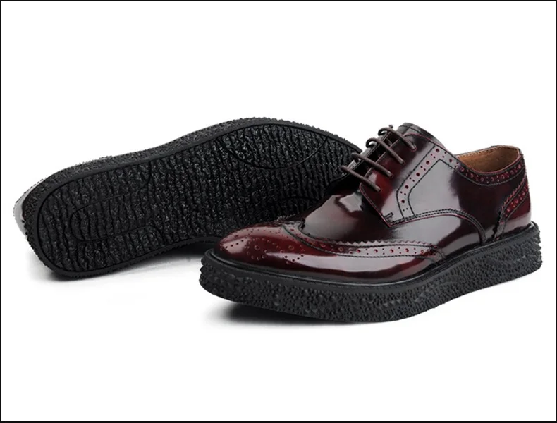 Брендовые мужские туфли в британском стиле на плоской платформе; модельные туфли с перфорацией; винтажные мужские полуботинки из лакированной коровьей кожи с круглым носком; оксфорды; KE91