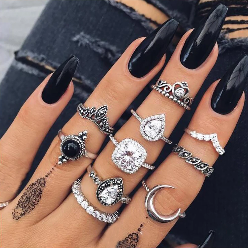 FAMSHIN 10PCS/Set Vintage Antique Silver Moon Heart Ring Set Crown Opal Stone Finger Midi Rings Set for Women Boho Jewelry Gift