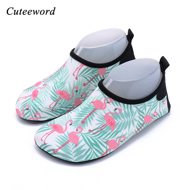 

Summer children barefoot swimming shoes non-slip quick dry beach shoes boys and girls aqua shoes for kids wading snorkeling sock
