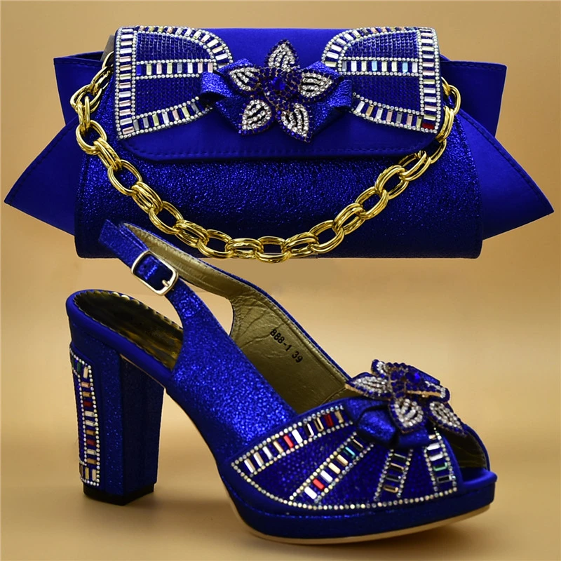 Новейший итальянский комплект из туфель и сумочки, украшенные аппликацией; женская обувь; комплект из туфель на высоком каблуке и сумочки в африканском стиле
