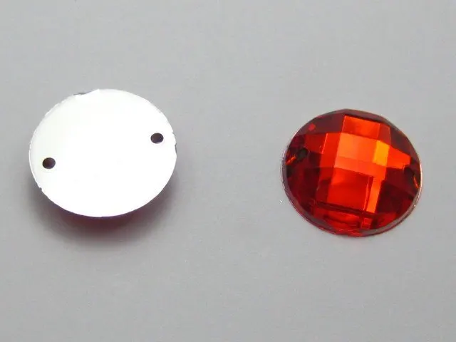 

100 Red Flatback Acrylic Rhinestone Round Button 14mm Sew on bead