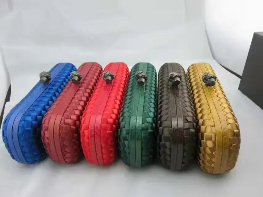 

2018 Newest 100% Genuine sheep skin women wallets and purse, knitting lamb skin lady evening wallet makeup wallet