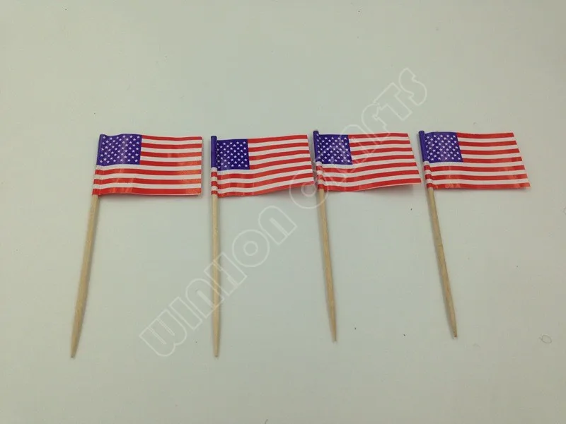 Hoement 50 Unidades Enfeite De Bolo Bandeira Americana Nós Bandeiras Topo  De Bolo Bandeiras De Palito De Dente Americano Dia Nacional Itens  Decorativos Estilo Americano Cartolina Branca : : Brinquedos e  Jogos