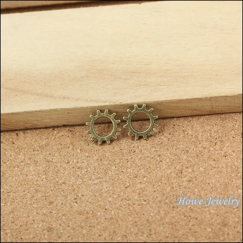 

Wholesale 95 pcs Antique bronze Steampunk Gear Pendant Alloy DIY Fashion charm Bracelet Necklace Jewelry Accessories 10023