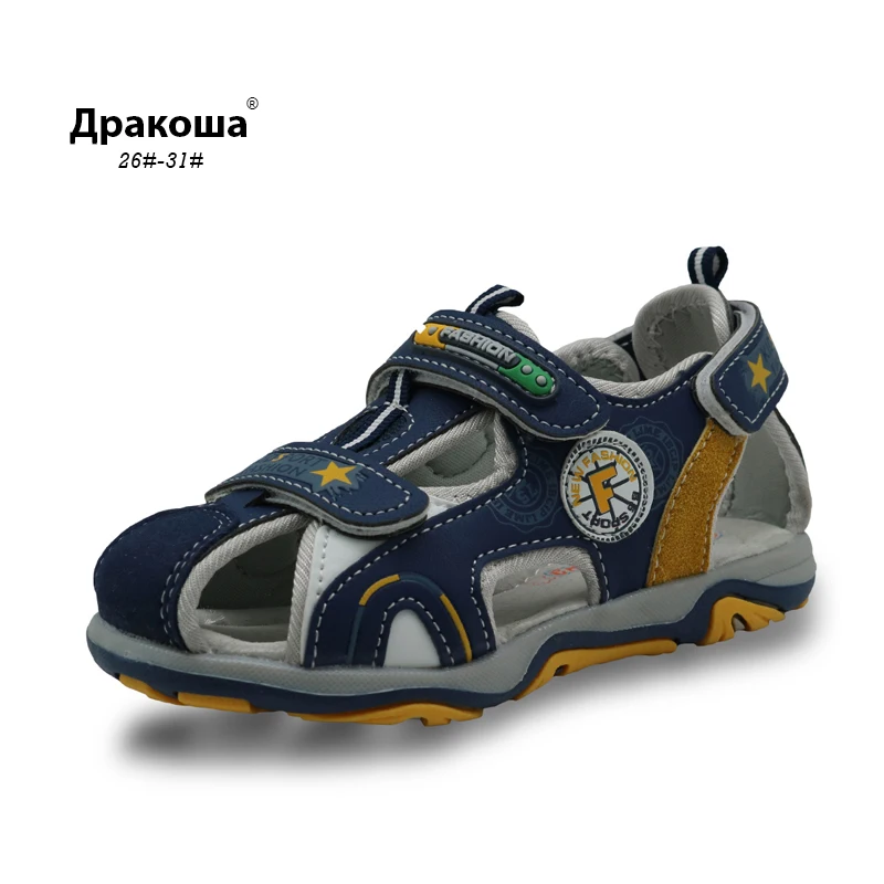Apakowa kids summer footwear boy's closed toe sandals with Arch Support